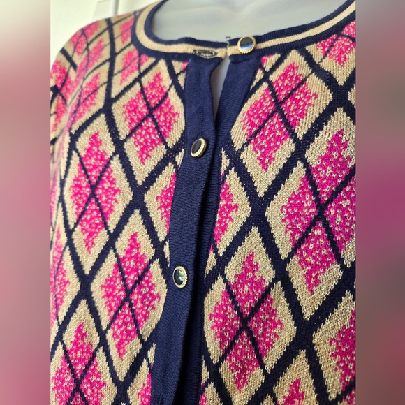 🟣 Charter Club Pink and Navy Argyle Crewneck Cardigan - Picture 4 of 10